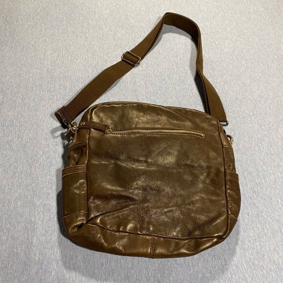 Kenneth Cole New York Brown Leather Crossbody Bag With Dual Front Pockets - Picture 2 of 7